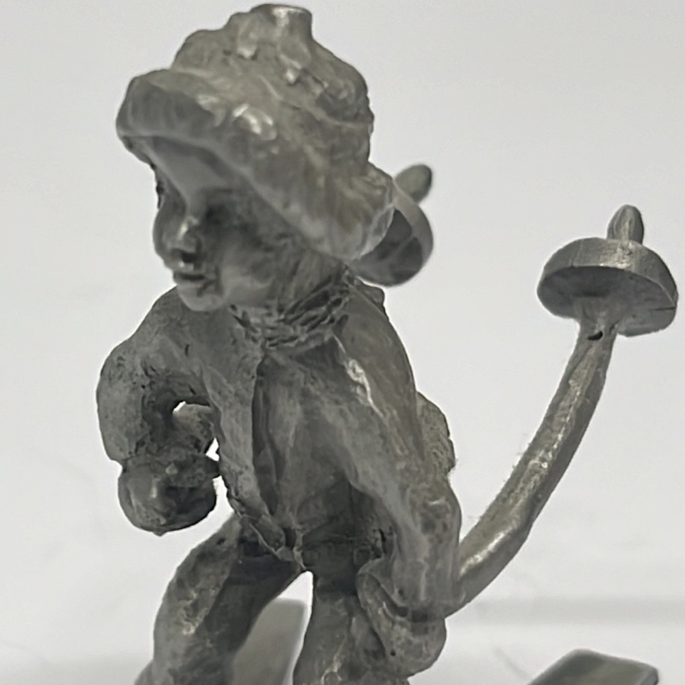 Vintage Miniature Pewter Snow Skier, 1975 P Davis Pewter - Picture 2 of 5